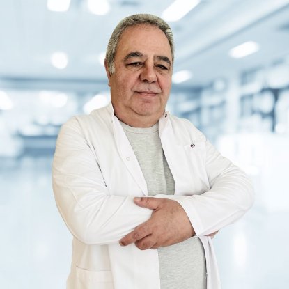 Op. Dr. Ayhan Yıldırım